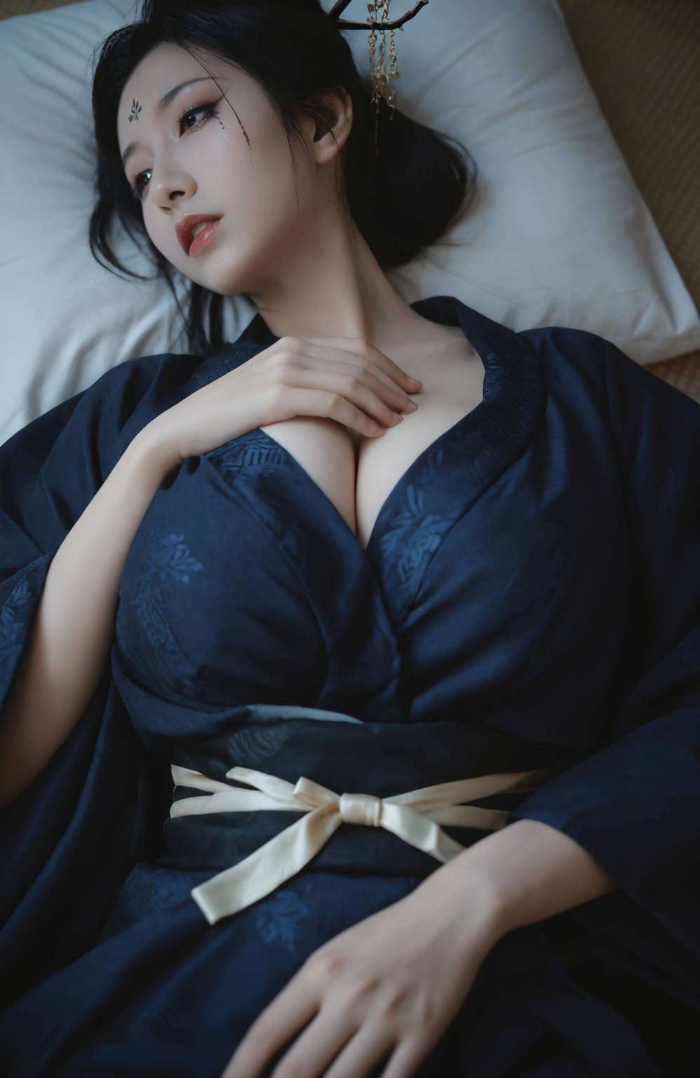 她们不仅美得让人心动让你的桌面也能“黑神话”一把！🎮✨